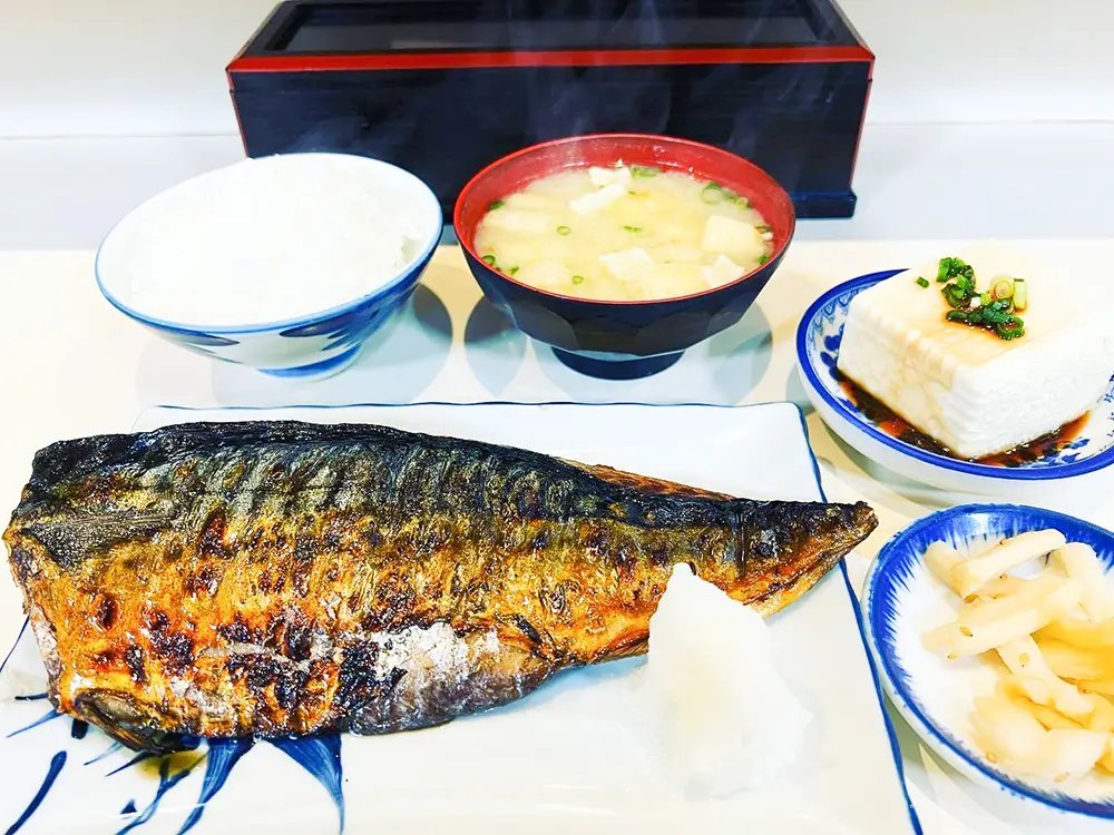 鯖の一枚焼き専門 食事と酒処 眞(まこと) メイン画像