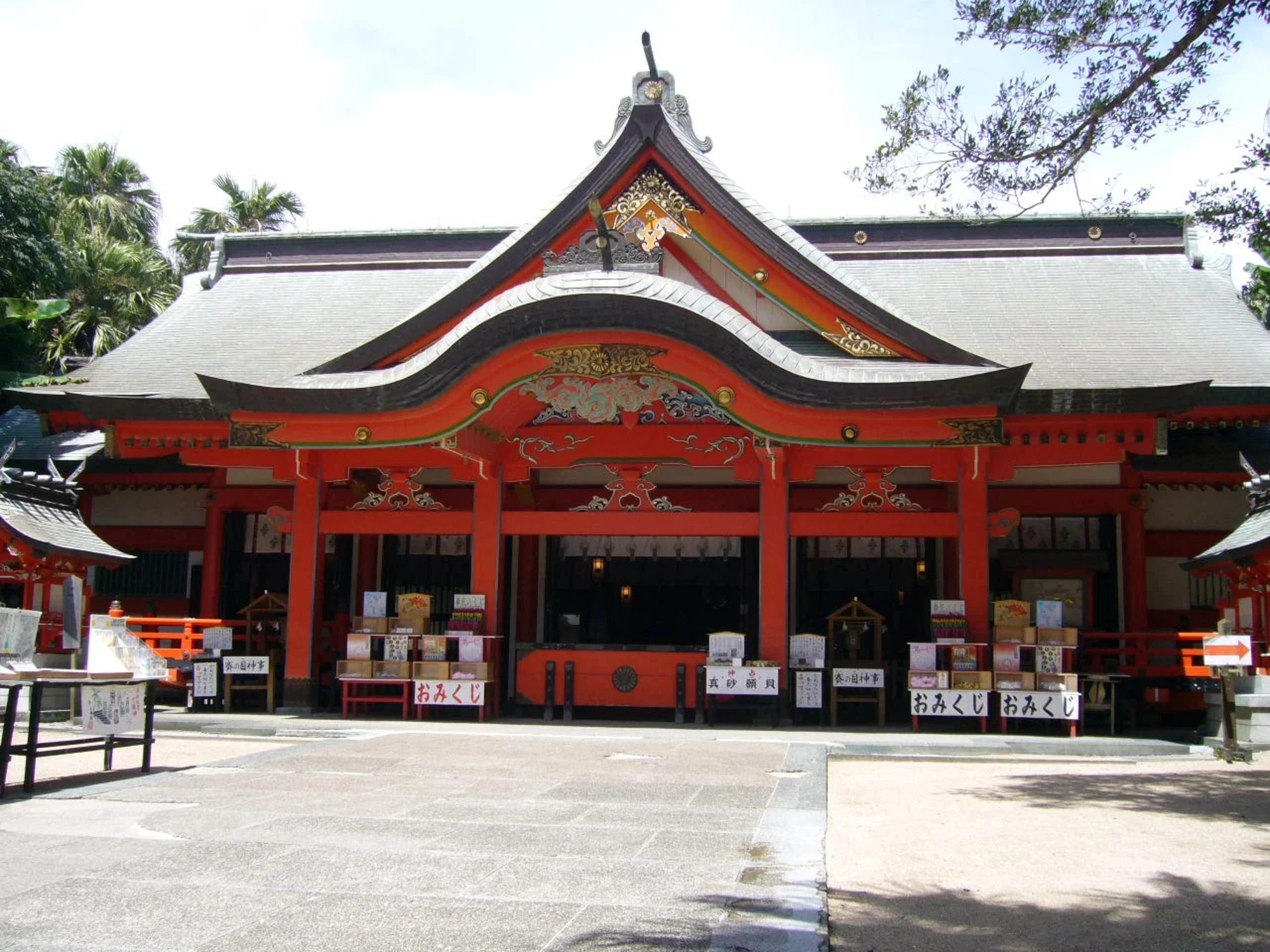 青島神社の本殿