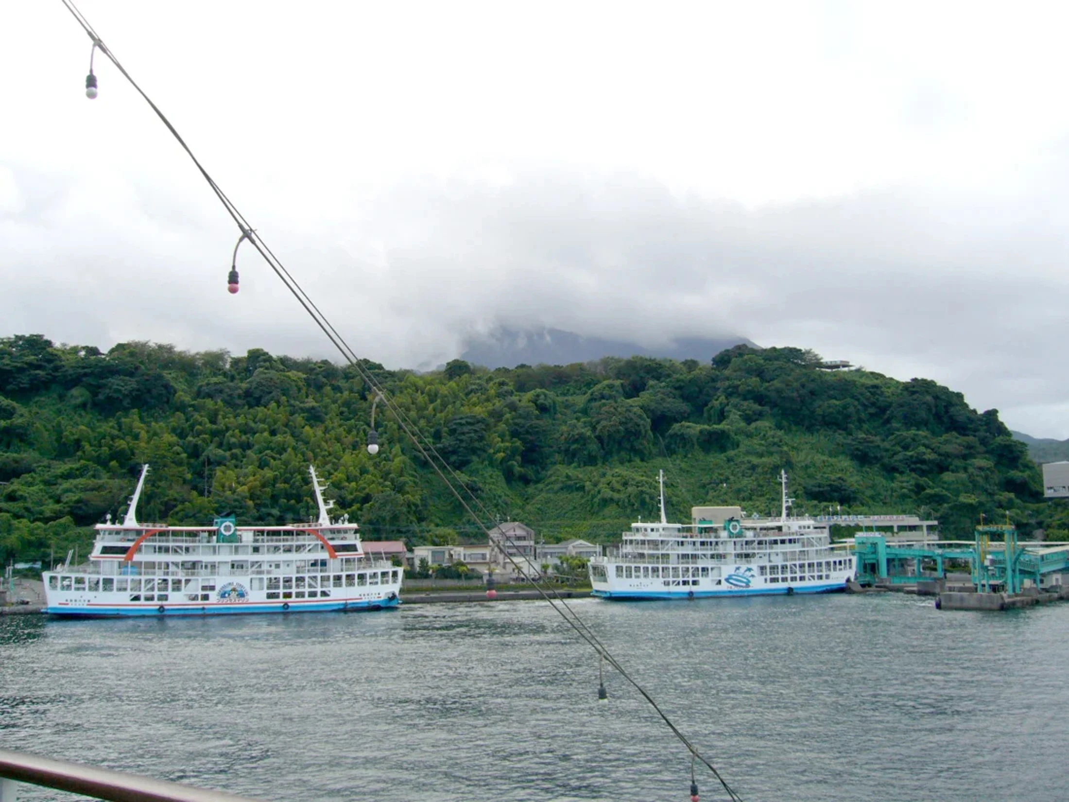 桜島フェリーターミナル