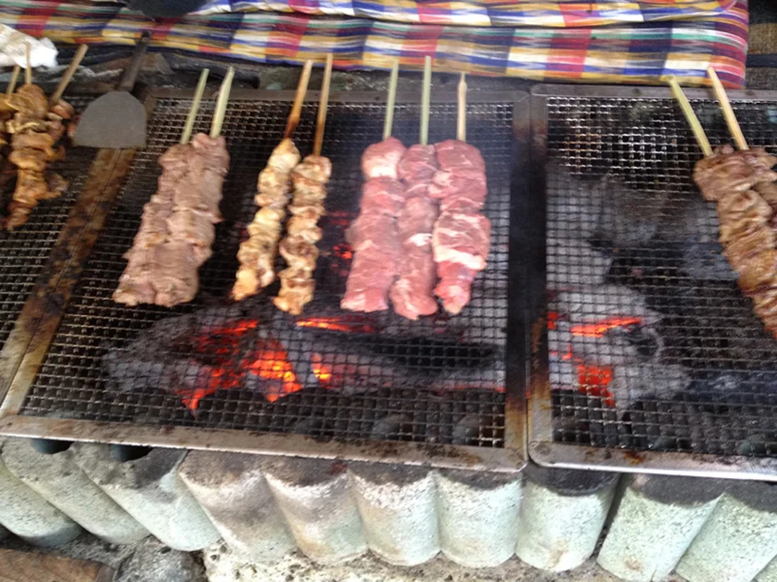 牛肉の串焼きはジューシーだった